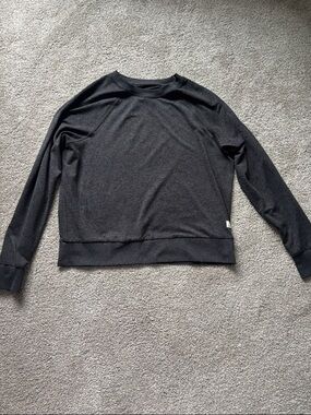 Vuori Charcoal Grey Halo Long Sleeve Crew